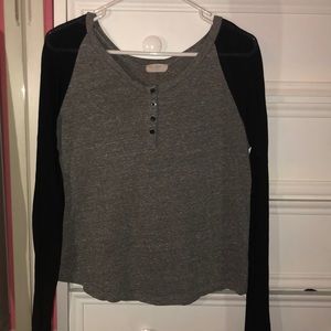 Brandy Melville button up baseball tee